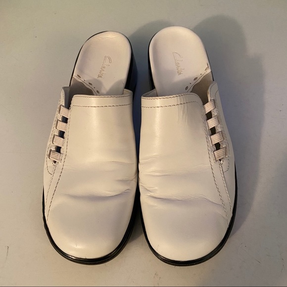 Clarks white leather mule